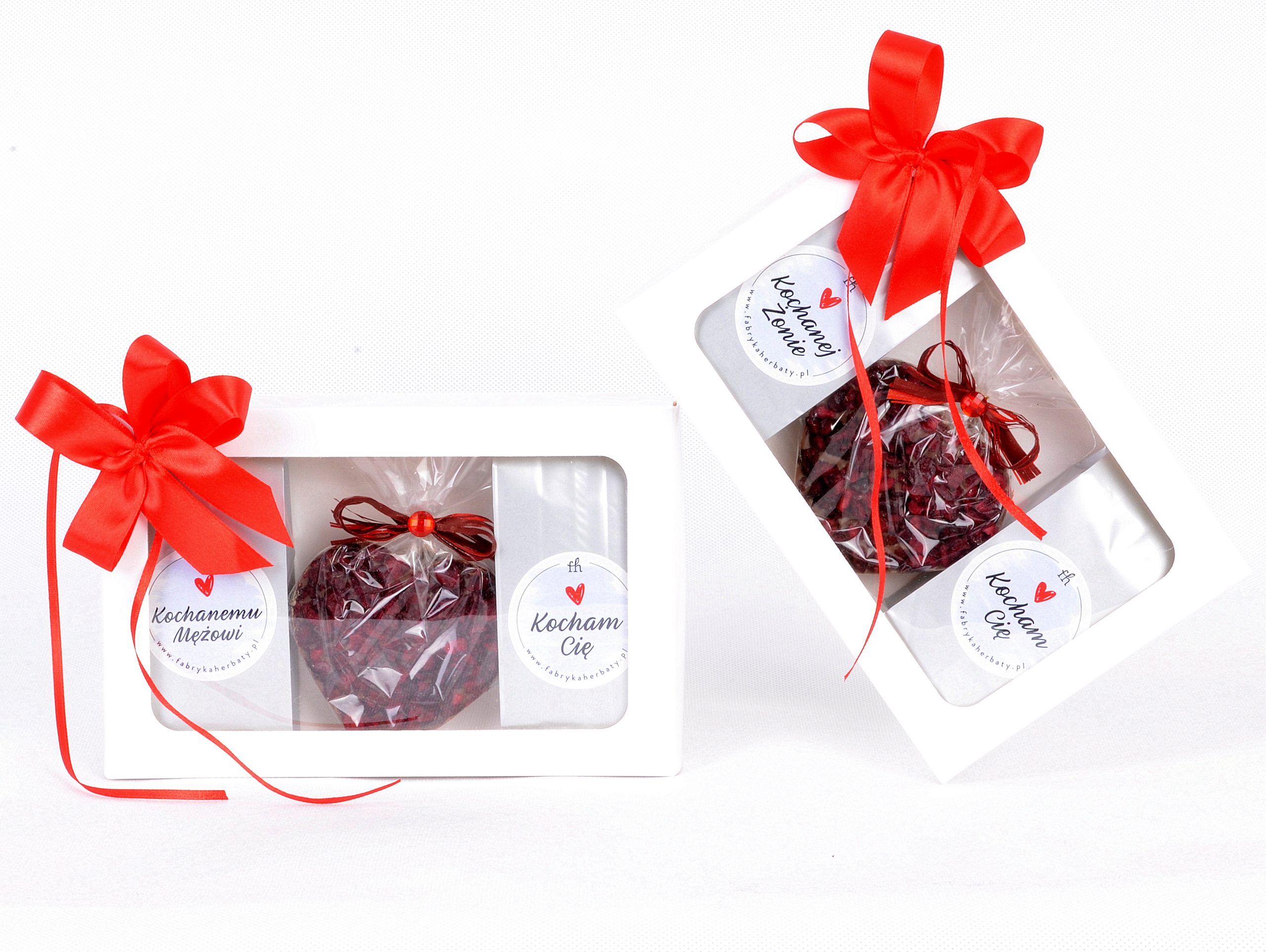 PUDEŁKO BIAŁE PREZENTOWE